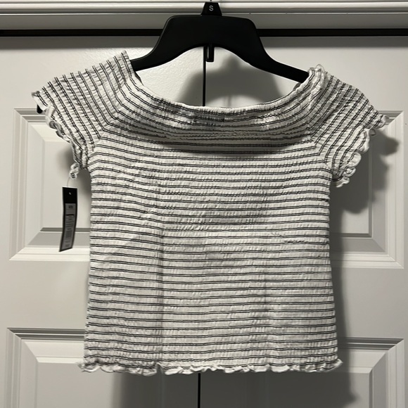 Art Class Girls Smocked Shirt White with Black Stripes Size 7/8 NWT - Picture 4 of 4